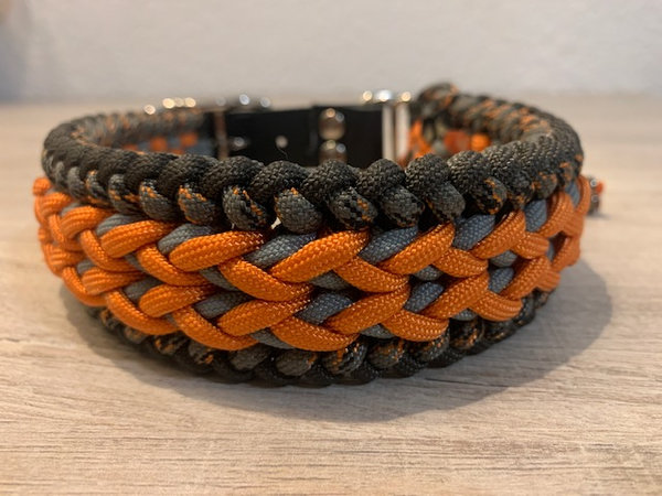 Paracord Halsband: Oranje 42-45 cm